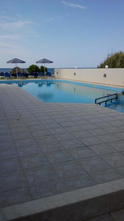 Viaros Apartments Gerani  Exterior photo